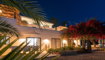 resa estates blackstad finca sale ibiza san miguel night house.jpg